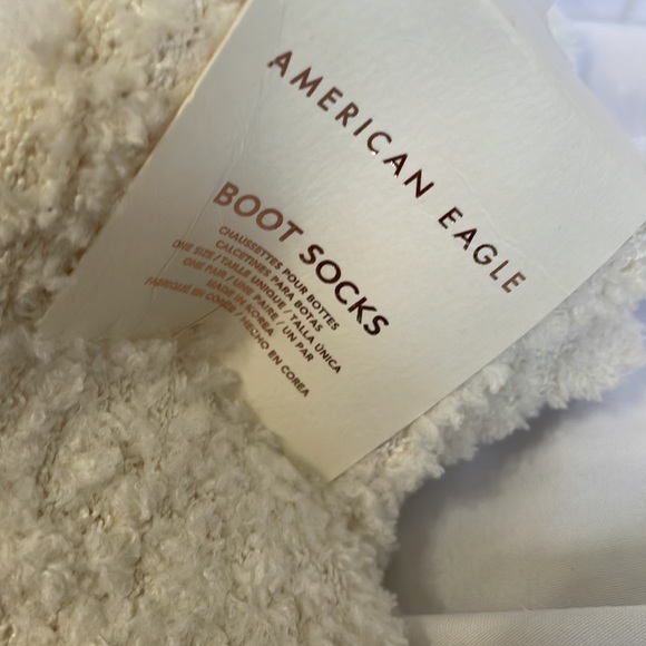 American Eagle Outfitters Warm Fuzzy Book Socks, NWT. Bundle & Save! - Picture 2 of 3
